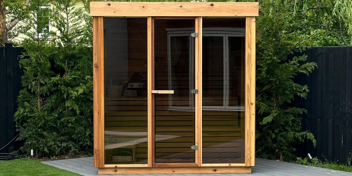 Urban Cedar Glass Rectangle Outdoor Knotty Sauna 7FTx6FT