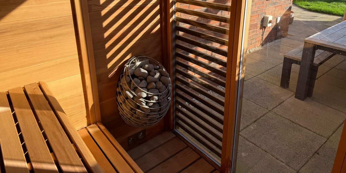Urban Cedar Glass Compact Clear Outdoor Sauna 7FTx6FT (Pre-Owned)